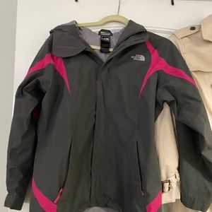 Lightweight jacket. Doesn’t have zipper lining. Youth XL but fits like ladies sm